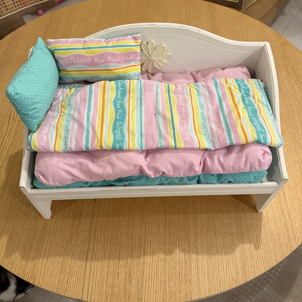 American Girl 18in Doll White Bed Furniture Mattress Bedding Set Playing Girls